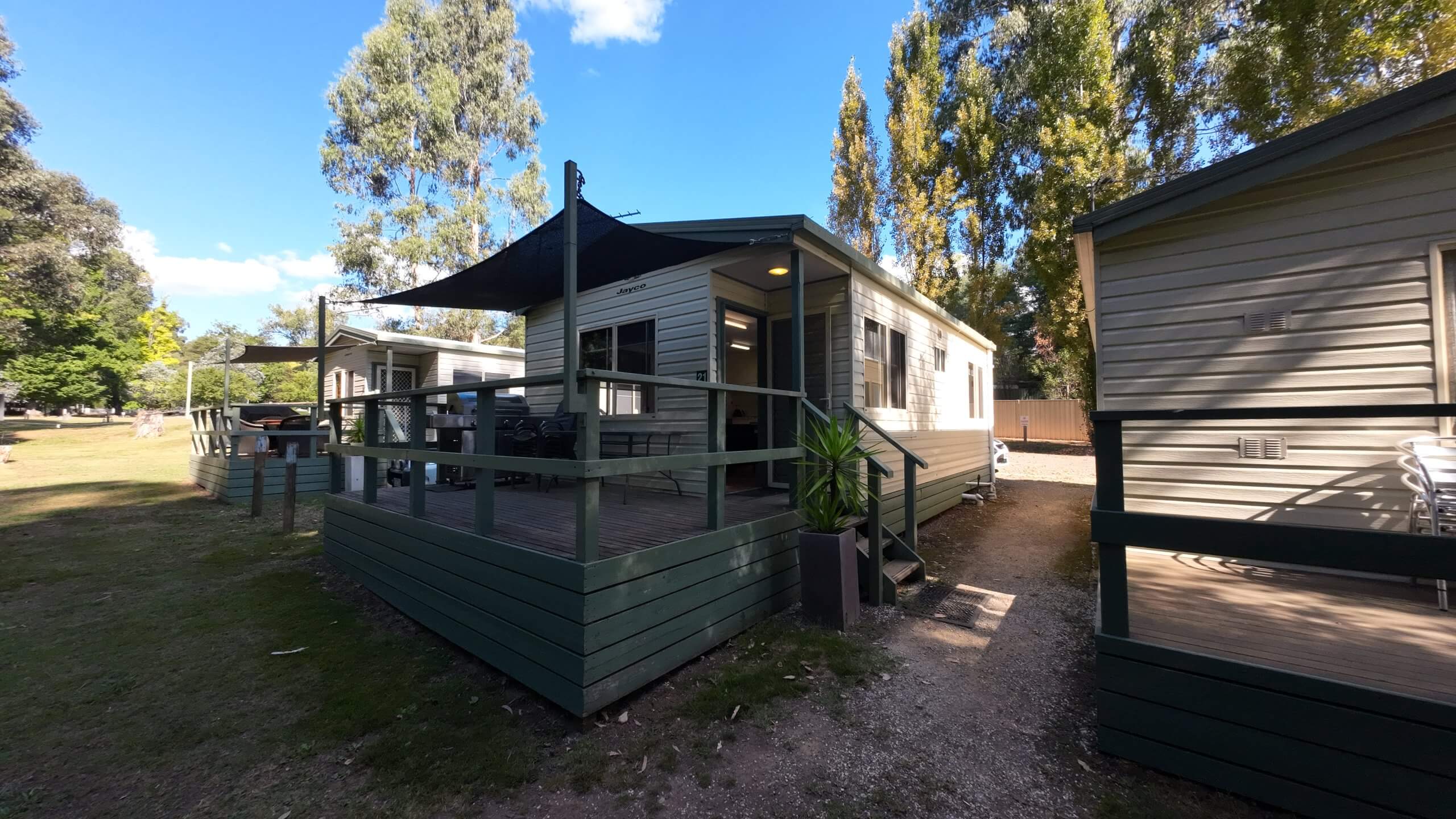 GardenView Cabins