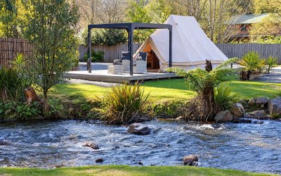 What is glamping, and what’s in the tent?
