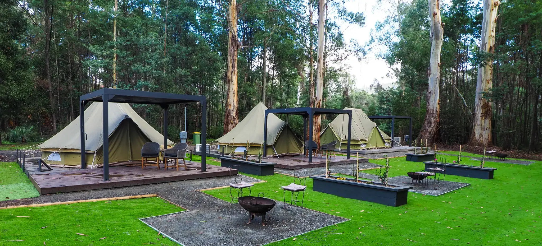 Cabin vs Glamping in Marysville: What’s the Right Stay for You?